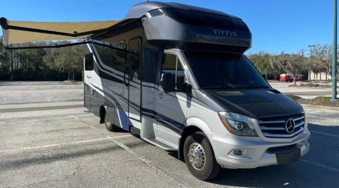 2019 Tiffin Motorhomes Wayfarer 24 TW